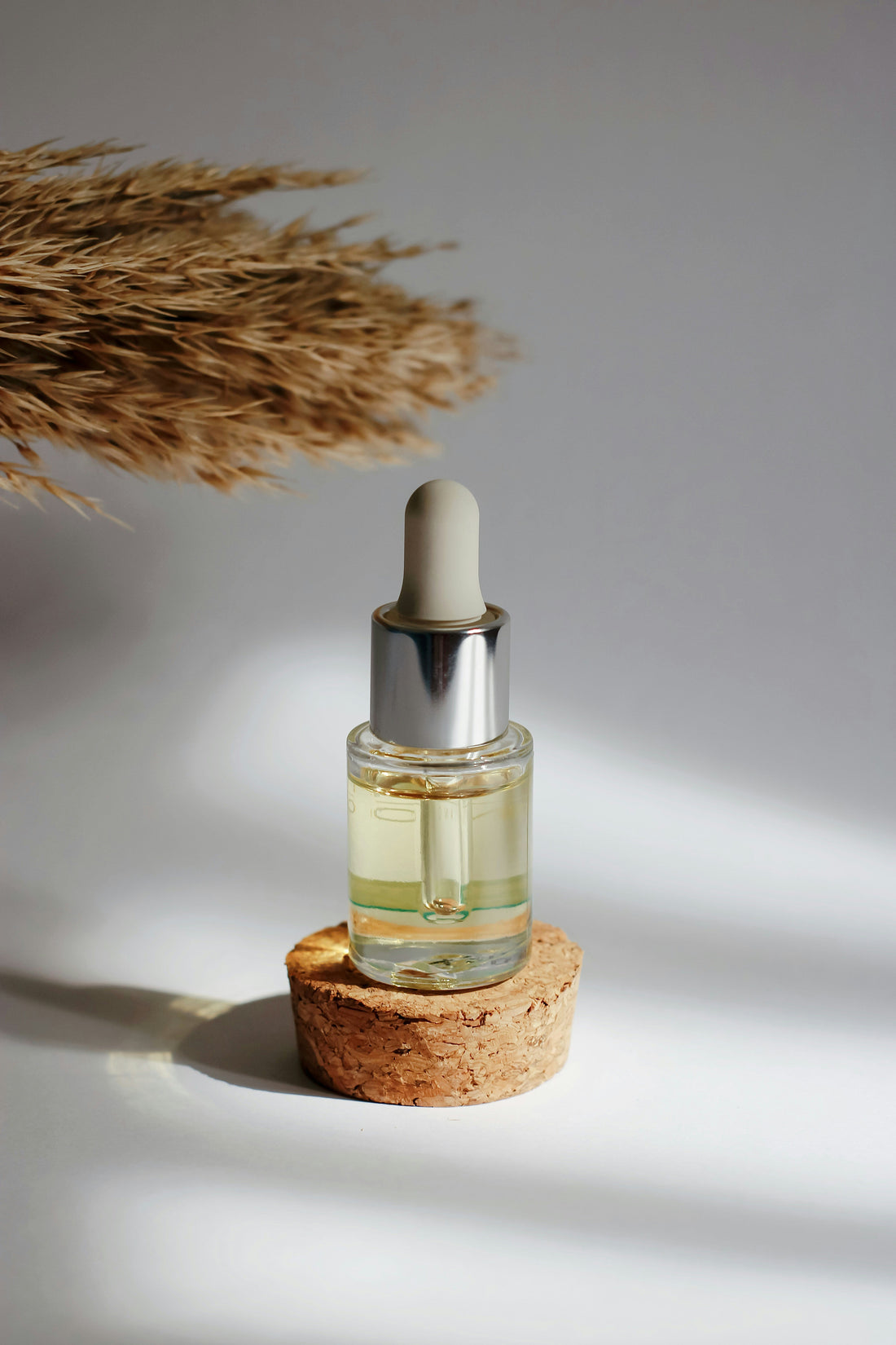 Simple Self-Care Rituals Using Natural Oils