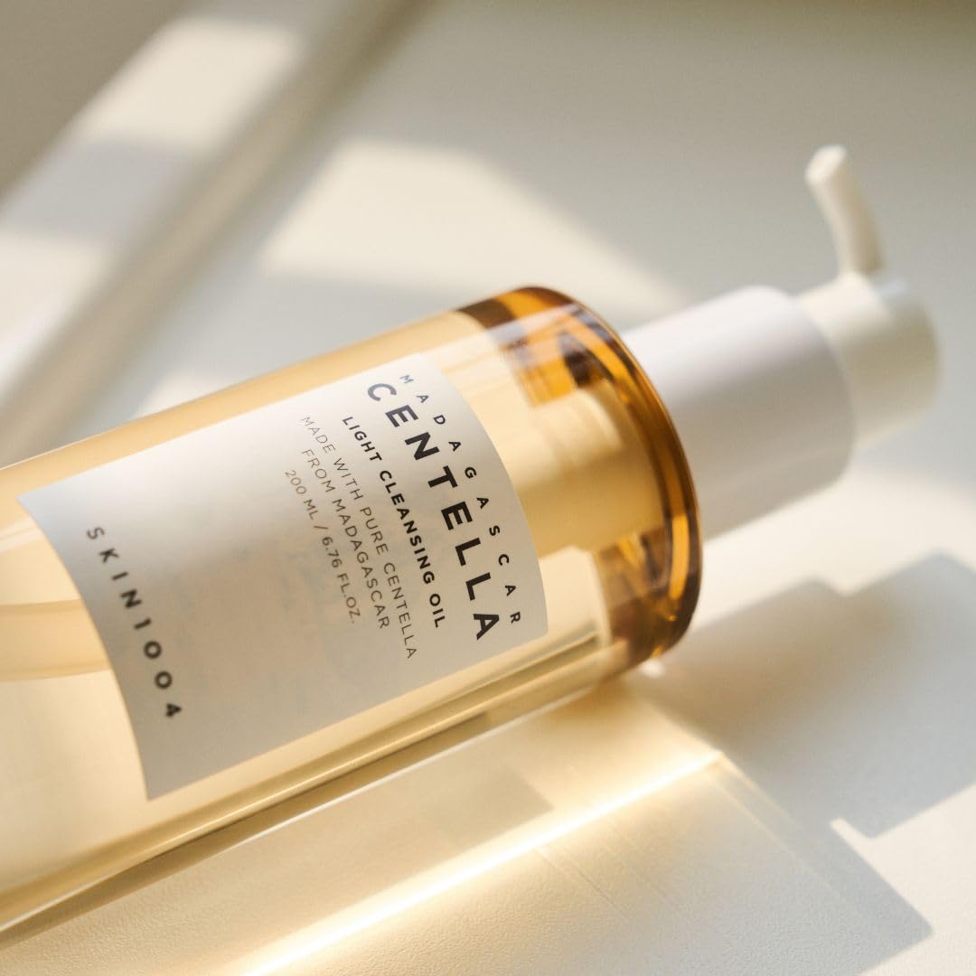 SKIN1004 Madagascar Centella Light Cleansing Oil 1.01 fl.oz, 30ml | Gentle Oil Cleanser for Face