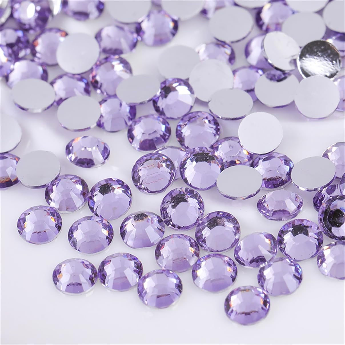 1000 Pieces SS20 5mm Flatback Rhinestones Clear Glass Round Gems Crystals for Nail Art DIY Crafts Clothes Shoes Bags （Light Purple）