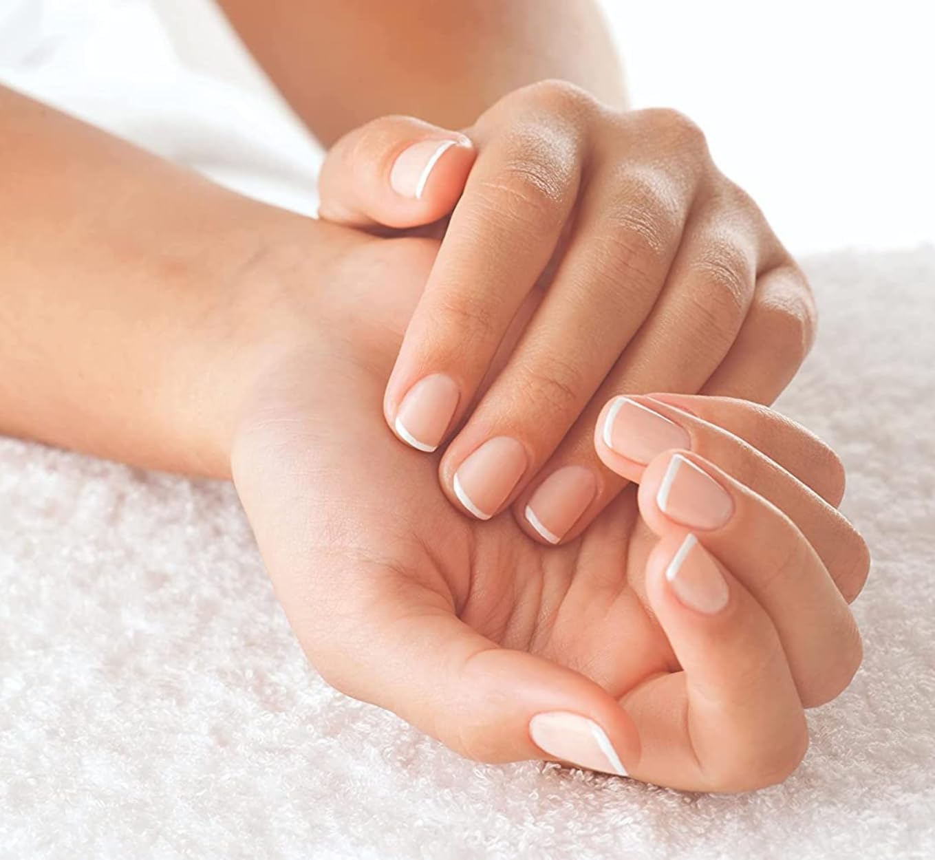 Cuccio Naturale Milk & Honey Revitalizing Cuticle Oil, Lightweight Fast-Absorbing Hydrating Nail &