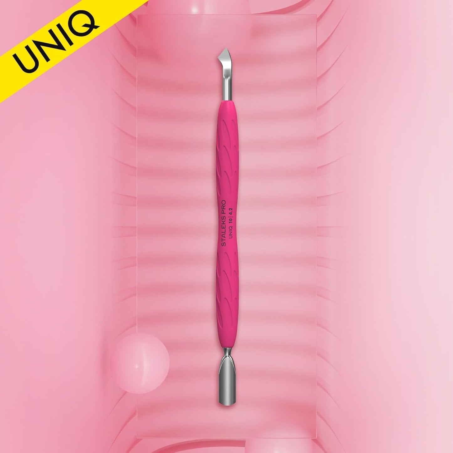 Staleks Manicure pusher Gummy with silicone handle UNIQ 10 TYPE 4.2 – Stainless Steel – Professional Cuticle Tool (rounded narrow pusher and bent blade)