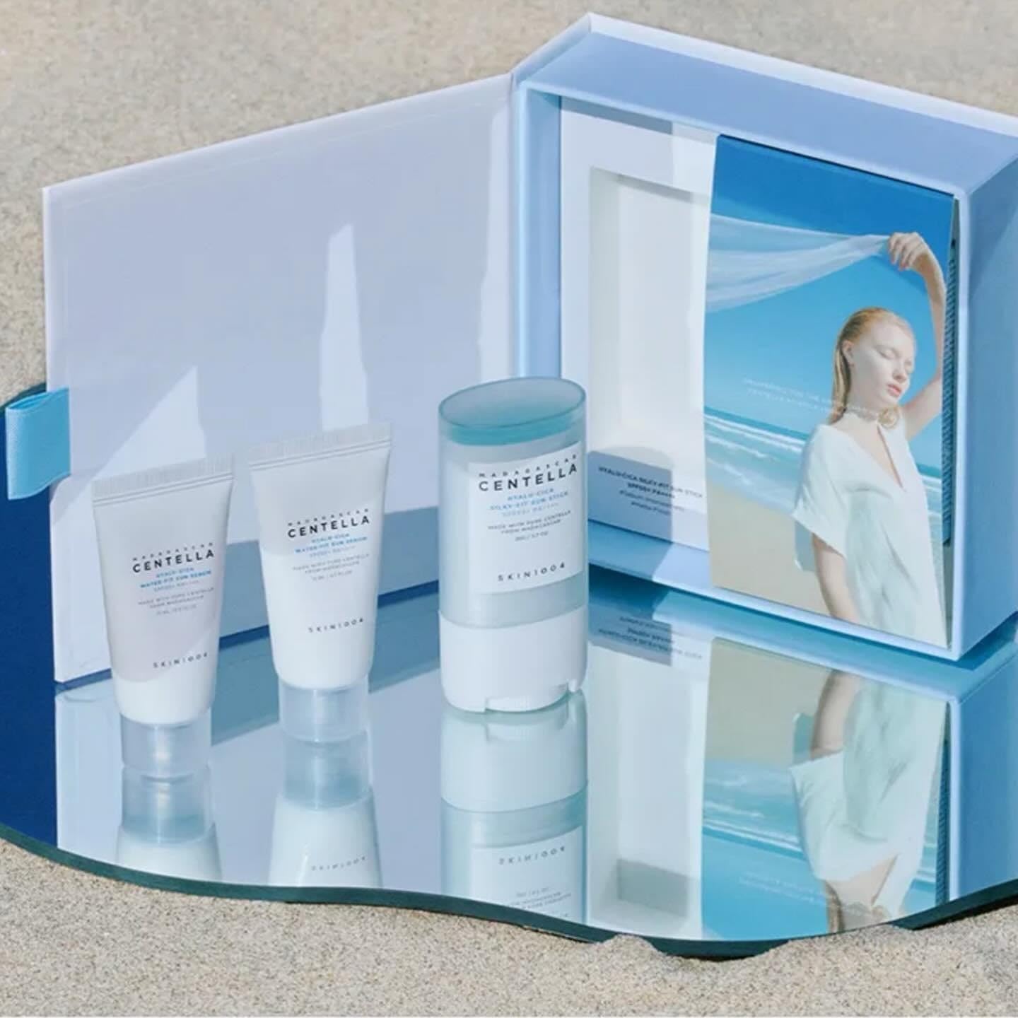 SKIN1004 SKIN 1004 - Hyalu Cica Sunsational Kit. Madagascar Centella Hyalu-Cica Silky-Fit Sun Stick