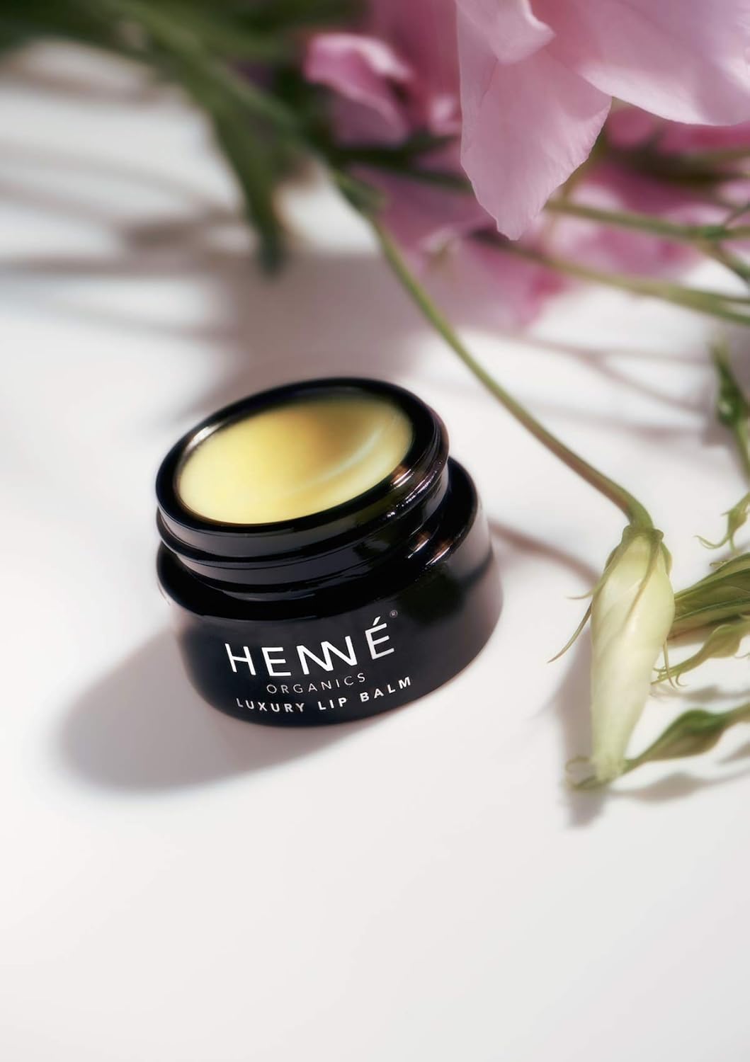Henné Organics Luxury Lip Balm - Natural and Organic Moisturizer - 0.35 Ounce Jar