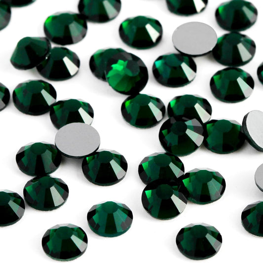 400PCS SS30 Flatback Rhinestones | 12-Facet Diamond-Cut Glass Gems for Nail Art, Clothing, DIY
