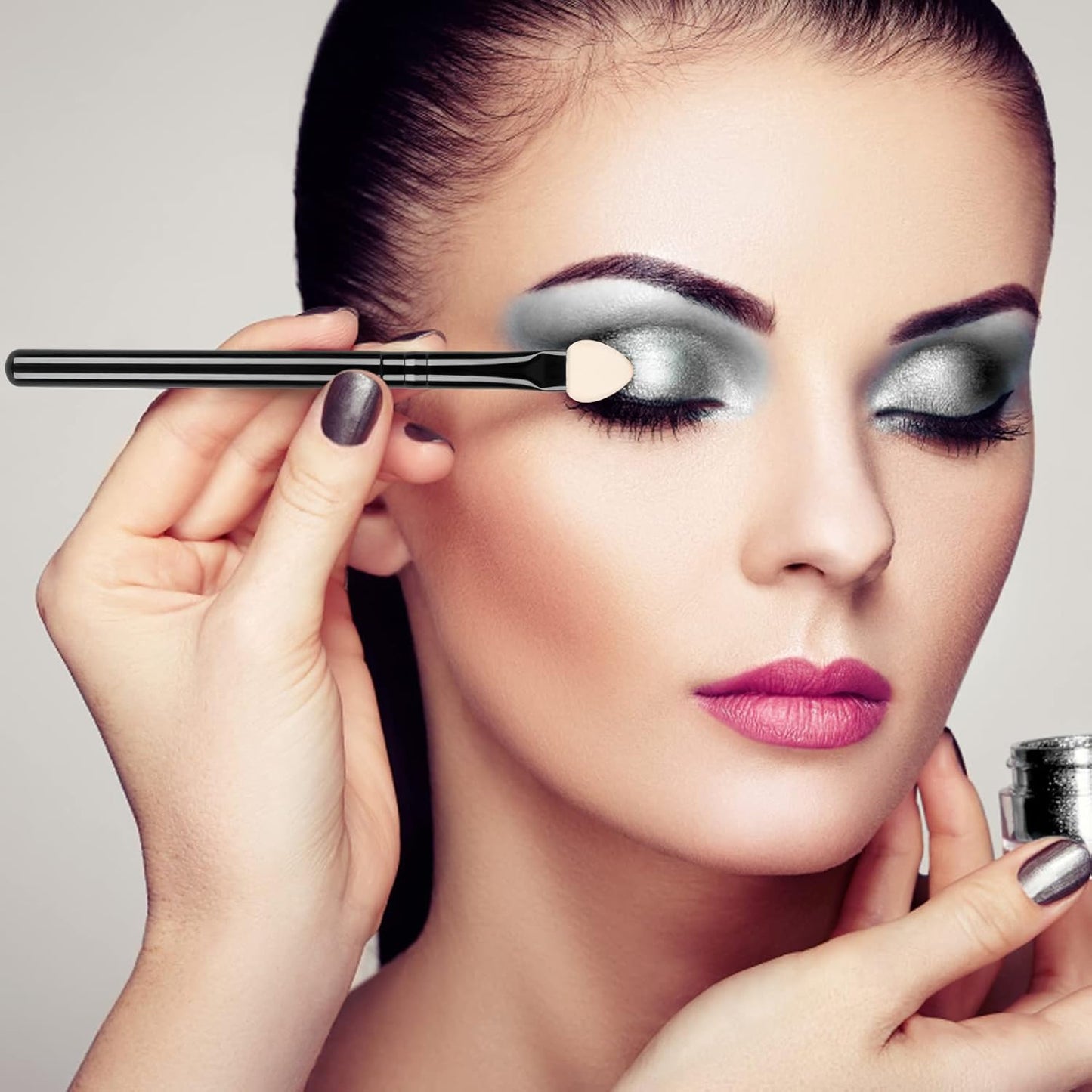 Foam Eyeshadow Applicators Double Sided Sponge Tip Reusable，20Pcs Professional Organic Long Handle Washable Makeup Eye Shadow Brush Set