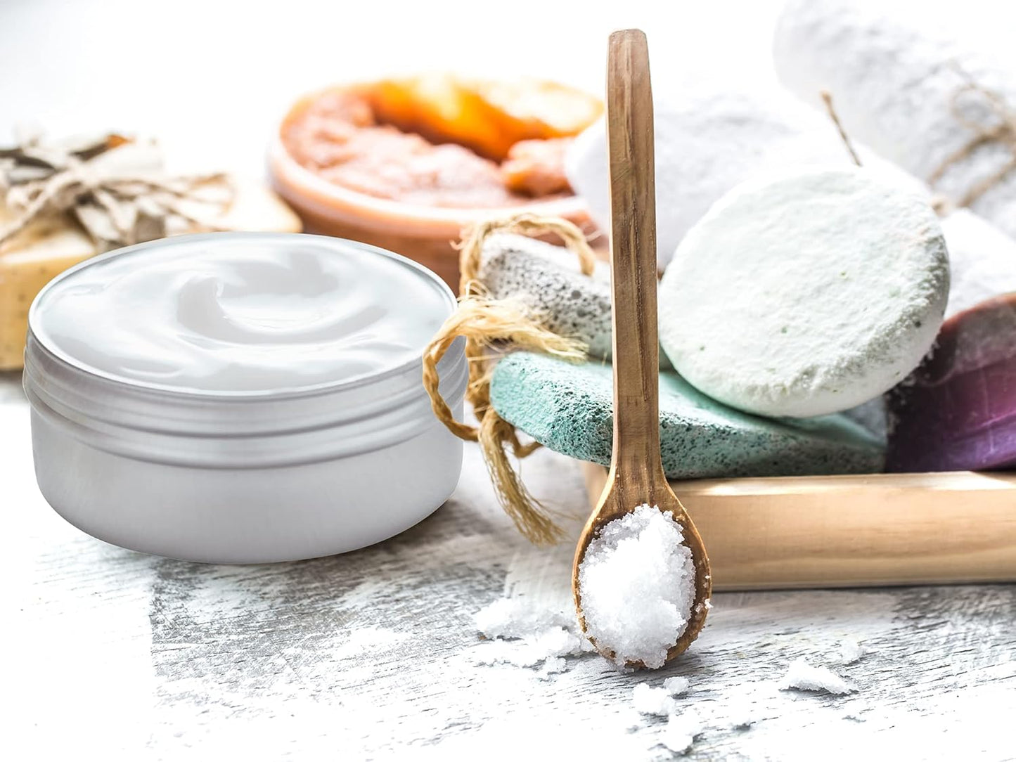 1 Ounce Aluminum Tin Jar Refillable Containers 30ml Aluminum Screw Lid Round Tin Container Bottle for Cosmetic,Lip Balm, Cream, 12 Pack.