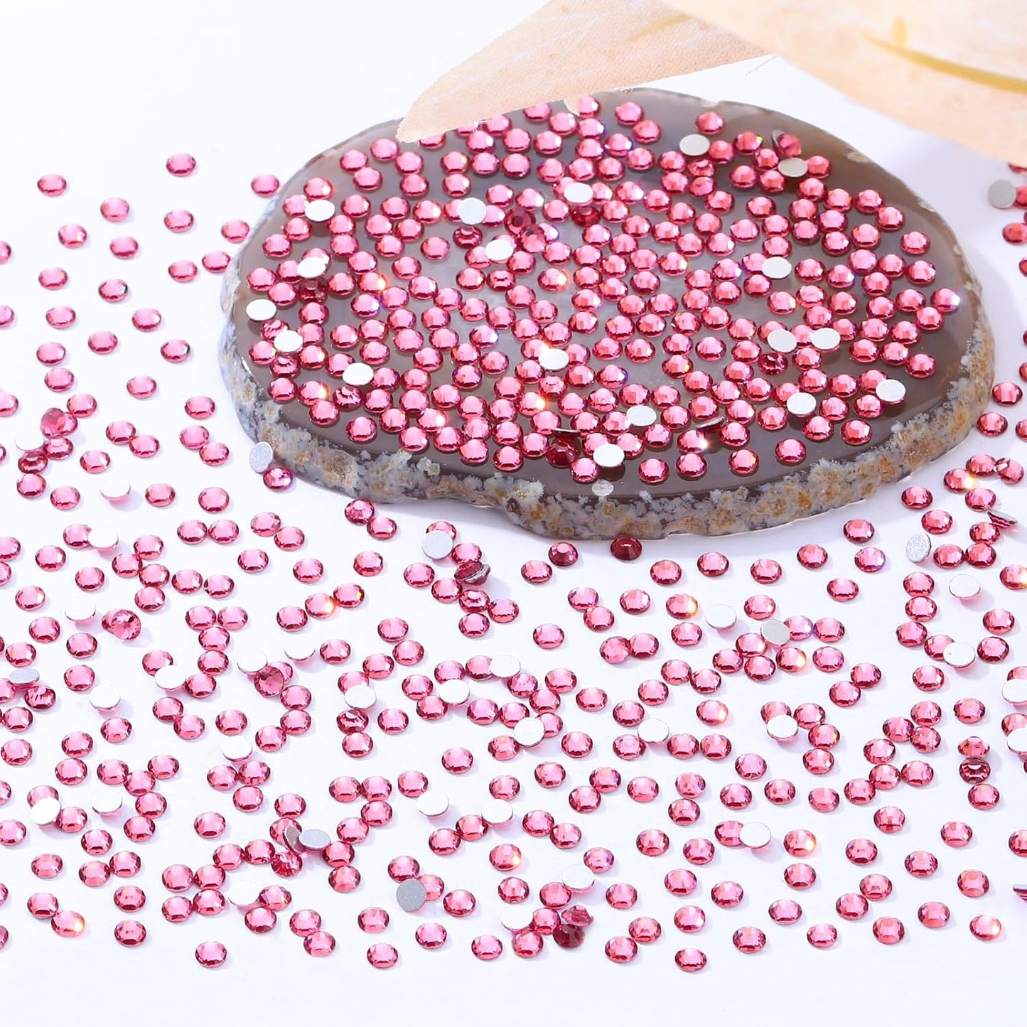 Rose Flatback Rhinestones, Glass Rhinestones for Nail Art and Craft, Glue Fix, Loose Crystal Gemstones(Rose, SS8, 2880pcs, 2.3-2.5mm)