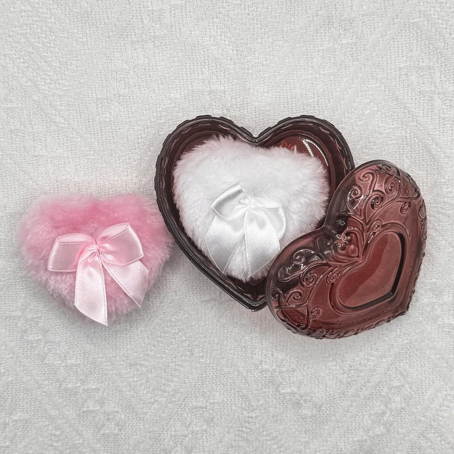 Body Powder Puff and Container - Glass Heart Dusting Powder Container with 2 Soft Puffs Vintage Powder Puff Case for Women & Girls-GRB007-Red