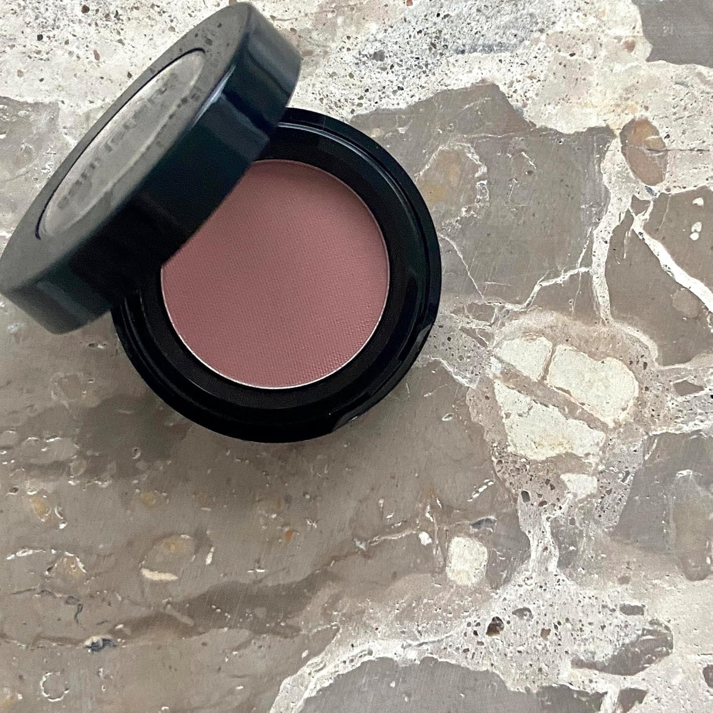 Eyeshadow for Sensitive Eyes, Eyeshadow with Long Durability, Allergy Certified, Fragrance-Free and Vegan Eye Make-Up, Hypoallergenic Make-Up (414 Light Rose)