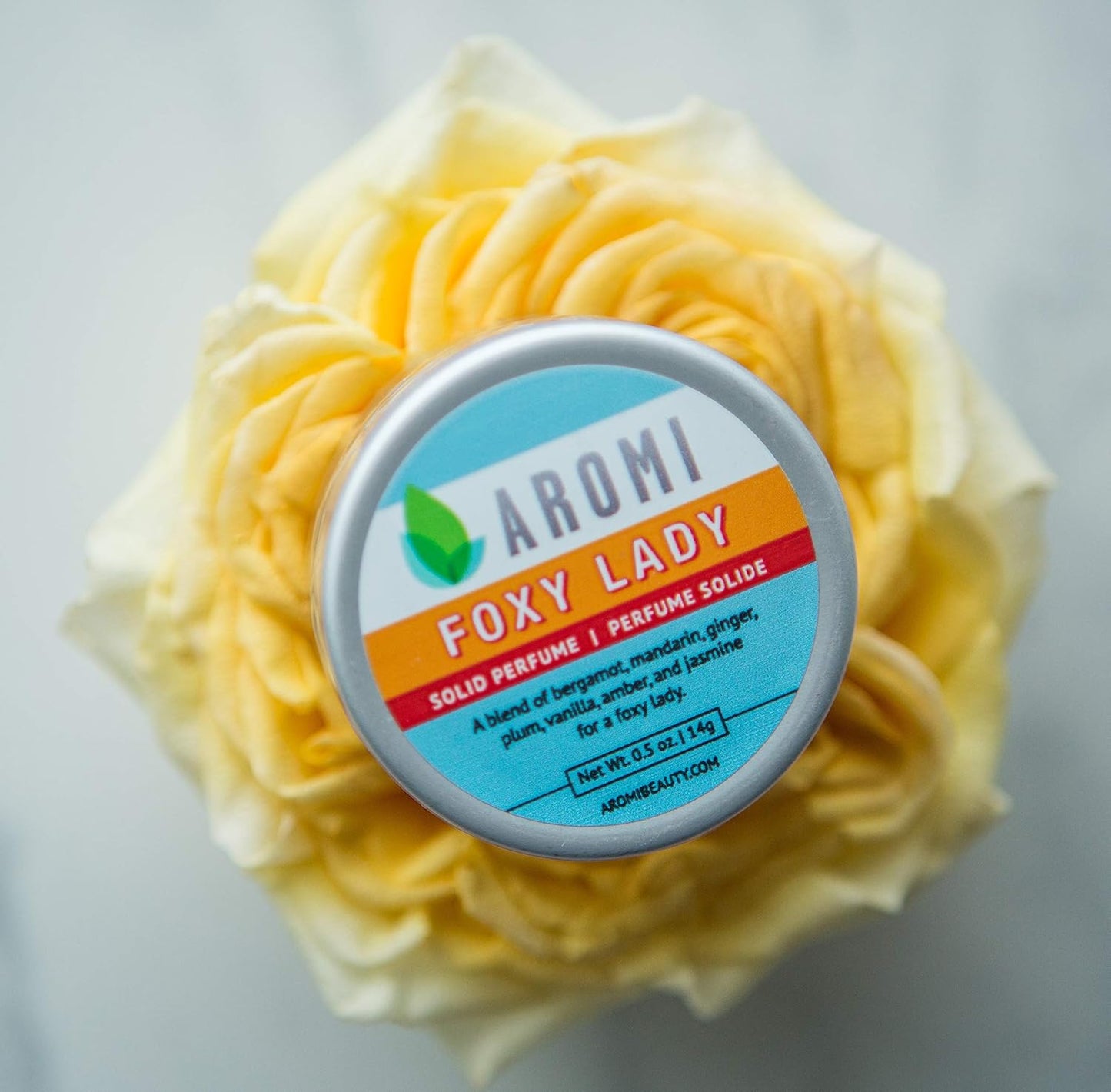 Aromi Solid Perfume | Floral Fragrance – Vegan & Cruelty-free Scent, Travel-Sized, Women’s Stocking Stuffer – Jasmine, Vanilla, Honeysuckle, Mandarin (Foxy Lady)